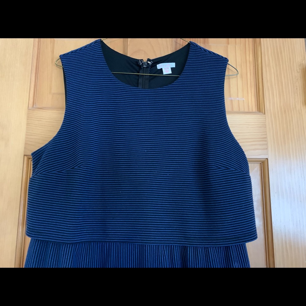 Short mini dress